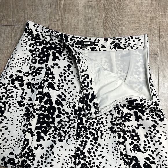 J. CREW Black White Animal Print Side Zip Shorts Women’s Size 2 - Picture 3 of 8
